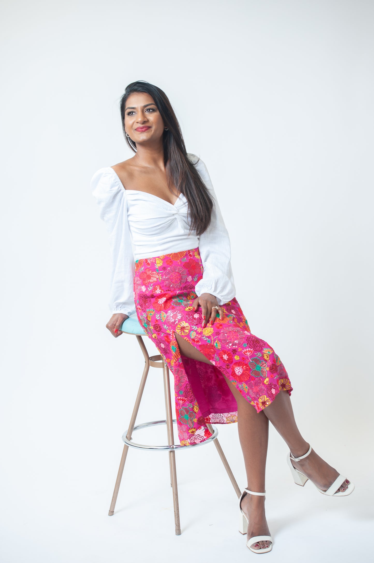 Multicolor Embroidered Slit Skirt